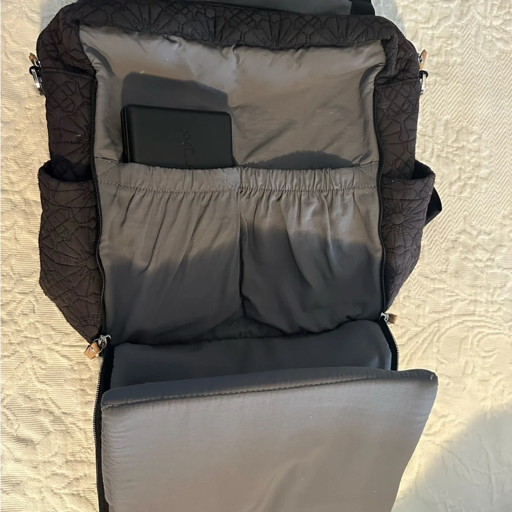 Petunia Pickle Bottom Black Quilted Flower Convertible Boxy Backpack